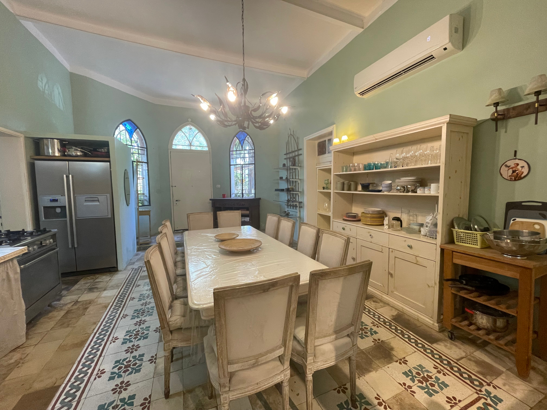 Haifa Guest House — Rental Styling — image 11