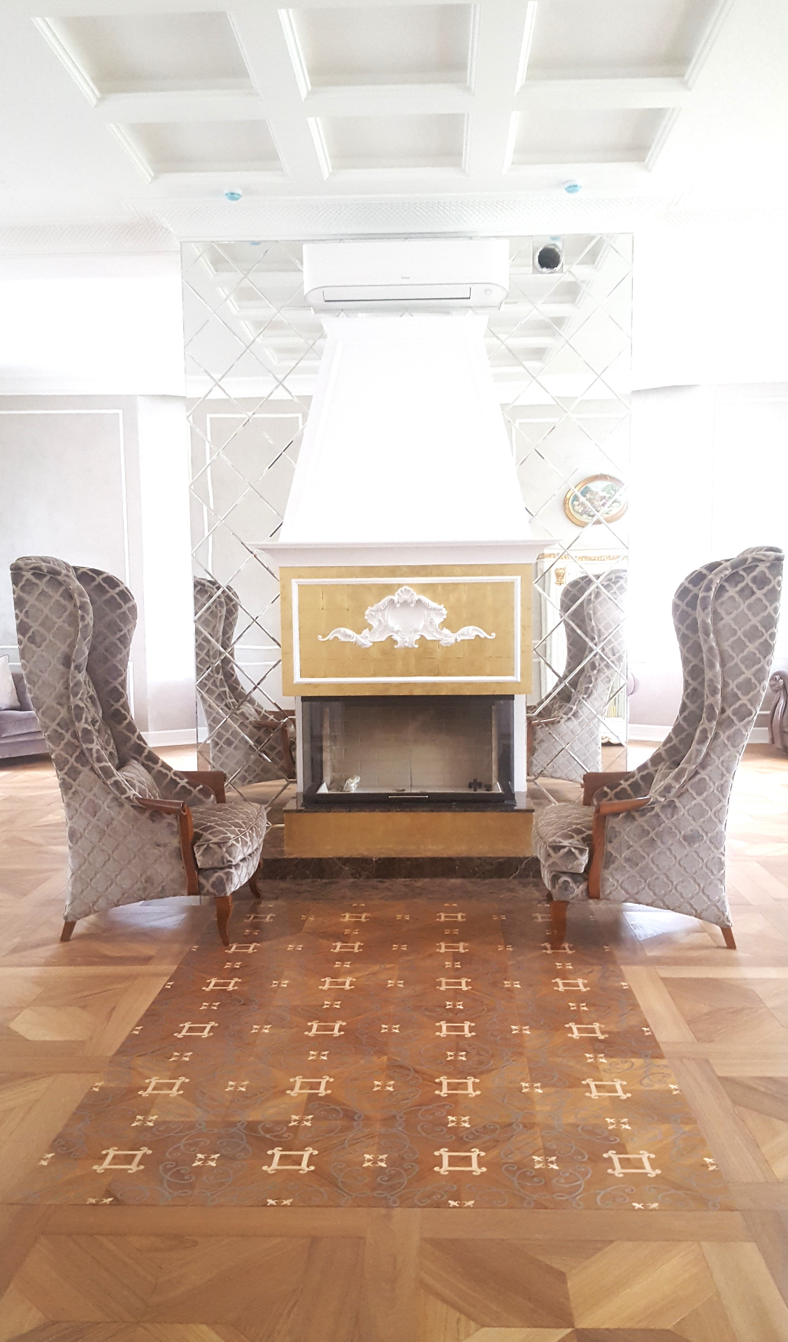 Neoclassical Private Residence — image 8