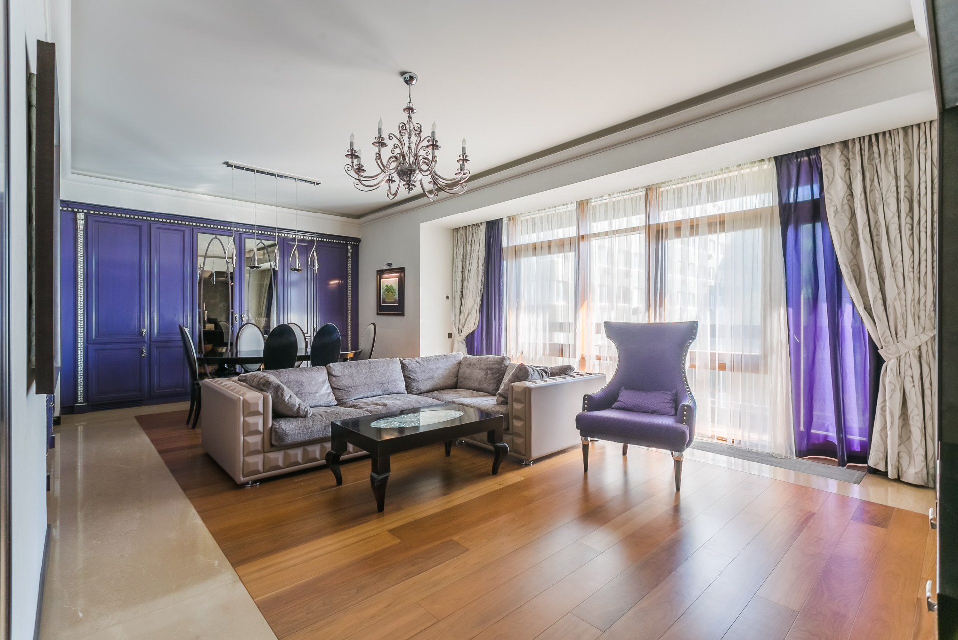 Elite Art Deco Apartment