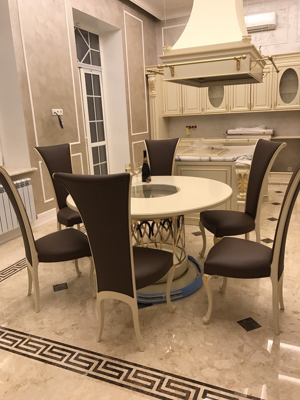 Neoclassical Private Residence — image 3