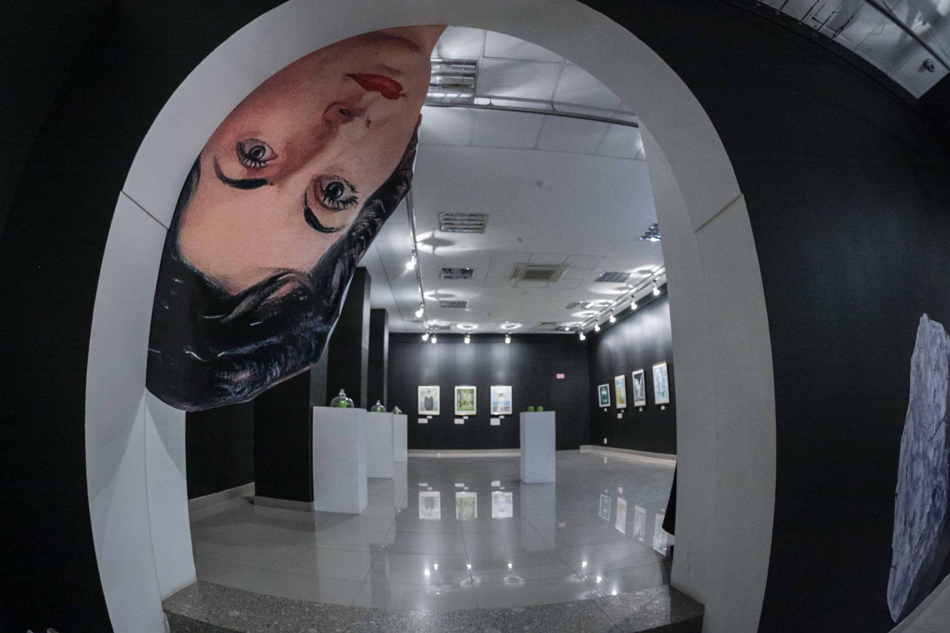 René Magritte Exhibition — image 3