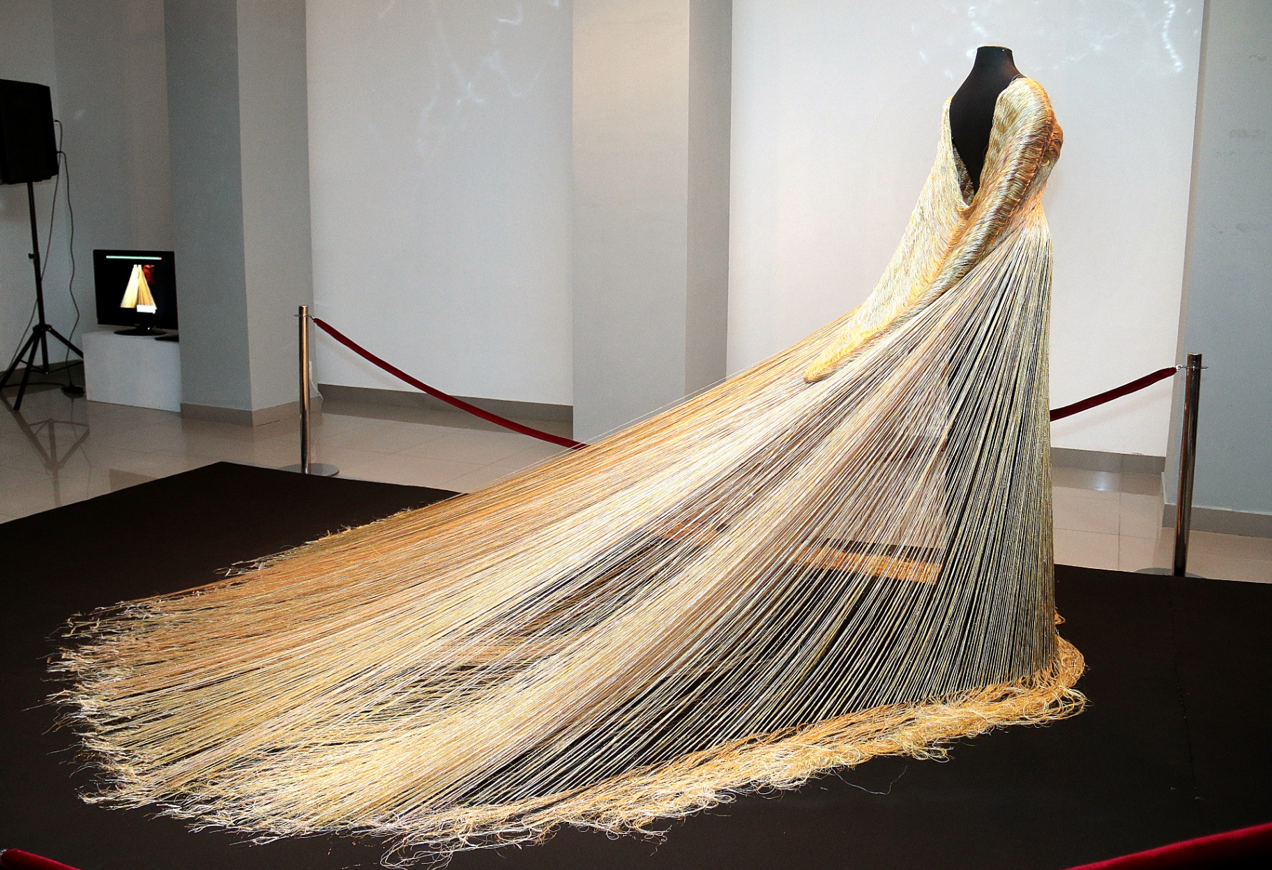 Song of Songs Exhibition — image 3