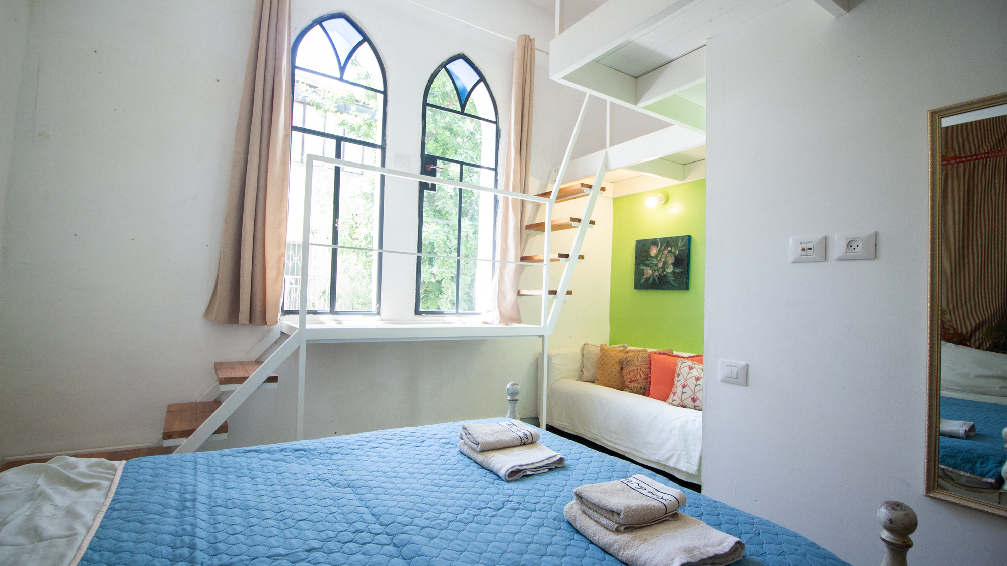 Haifa Guest House — Rental Styling — image 8